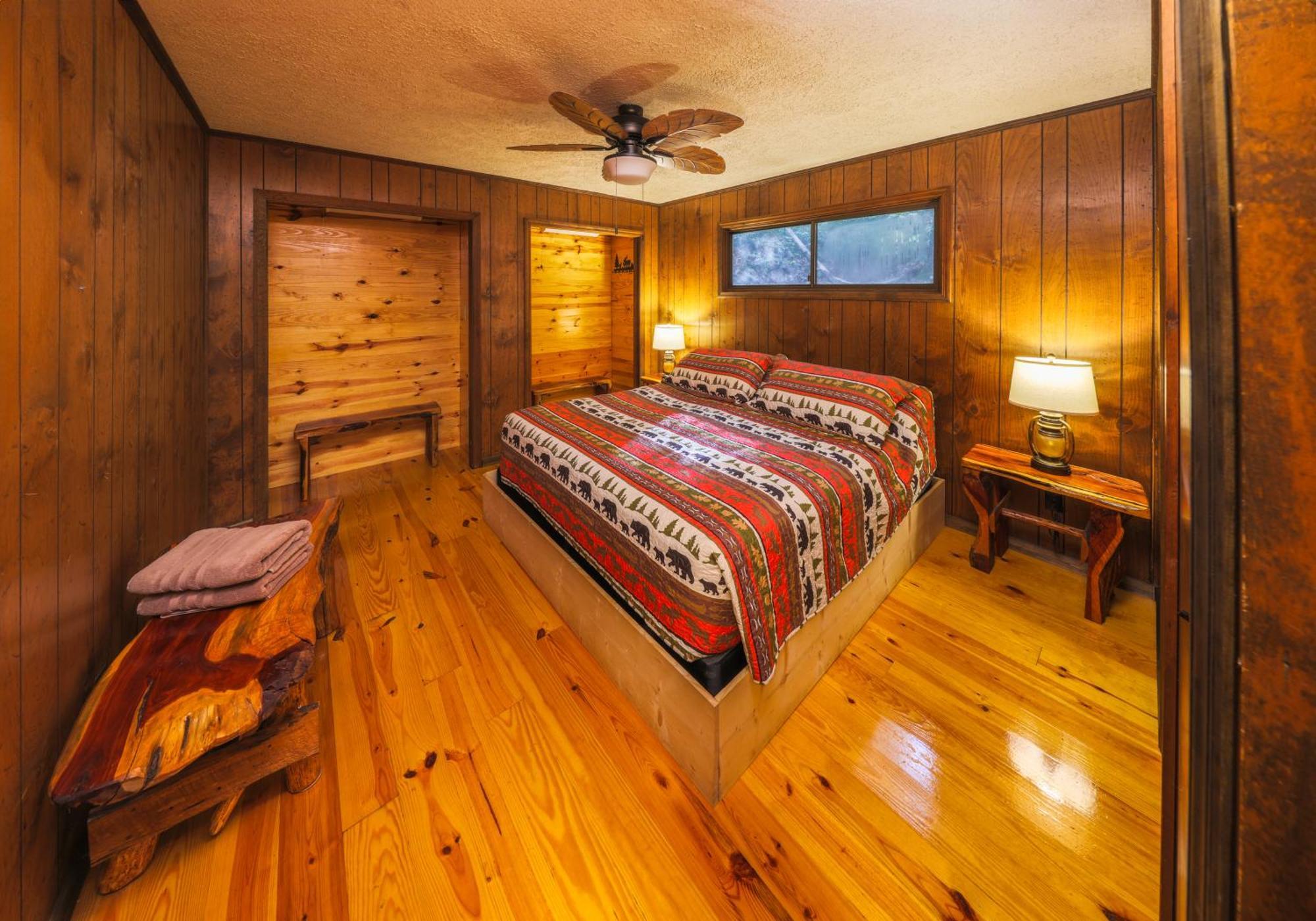 Bear Creek Lodge And Cabins In Helen Ga - Pet Friendly, River On Property, Walking Distance To Downtown הלן מראה חיצוני תמונה