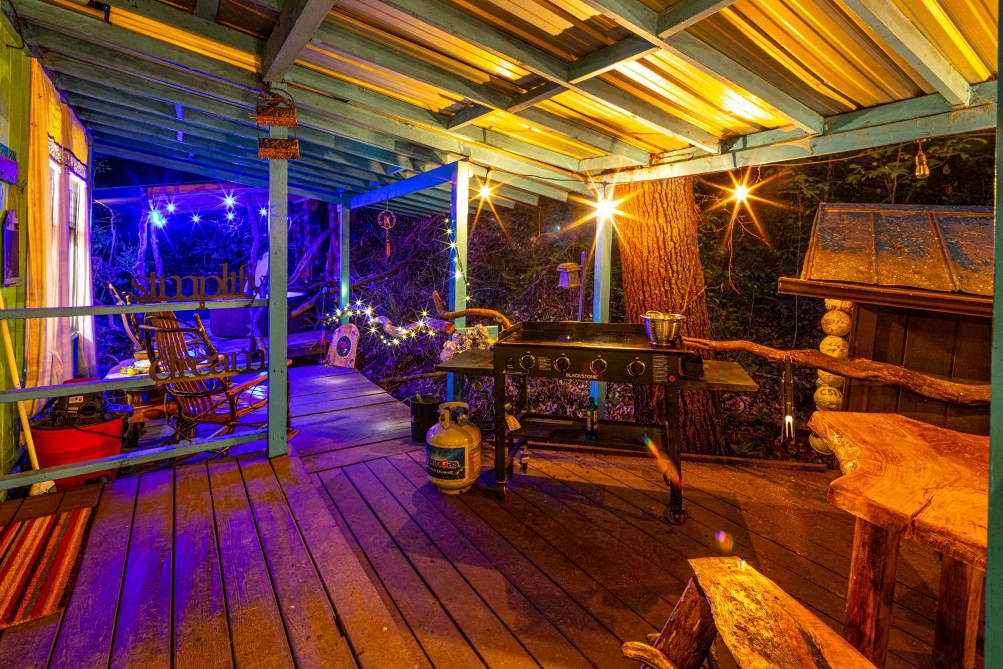 Bear Creek Lodge And Cabins In Helen Ga - Pet Friendly, River On Property, Walking Distance To Downtown הלן מראה חיצוני תמונה