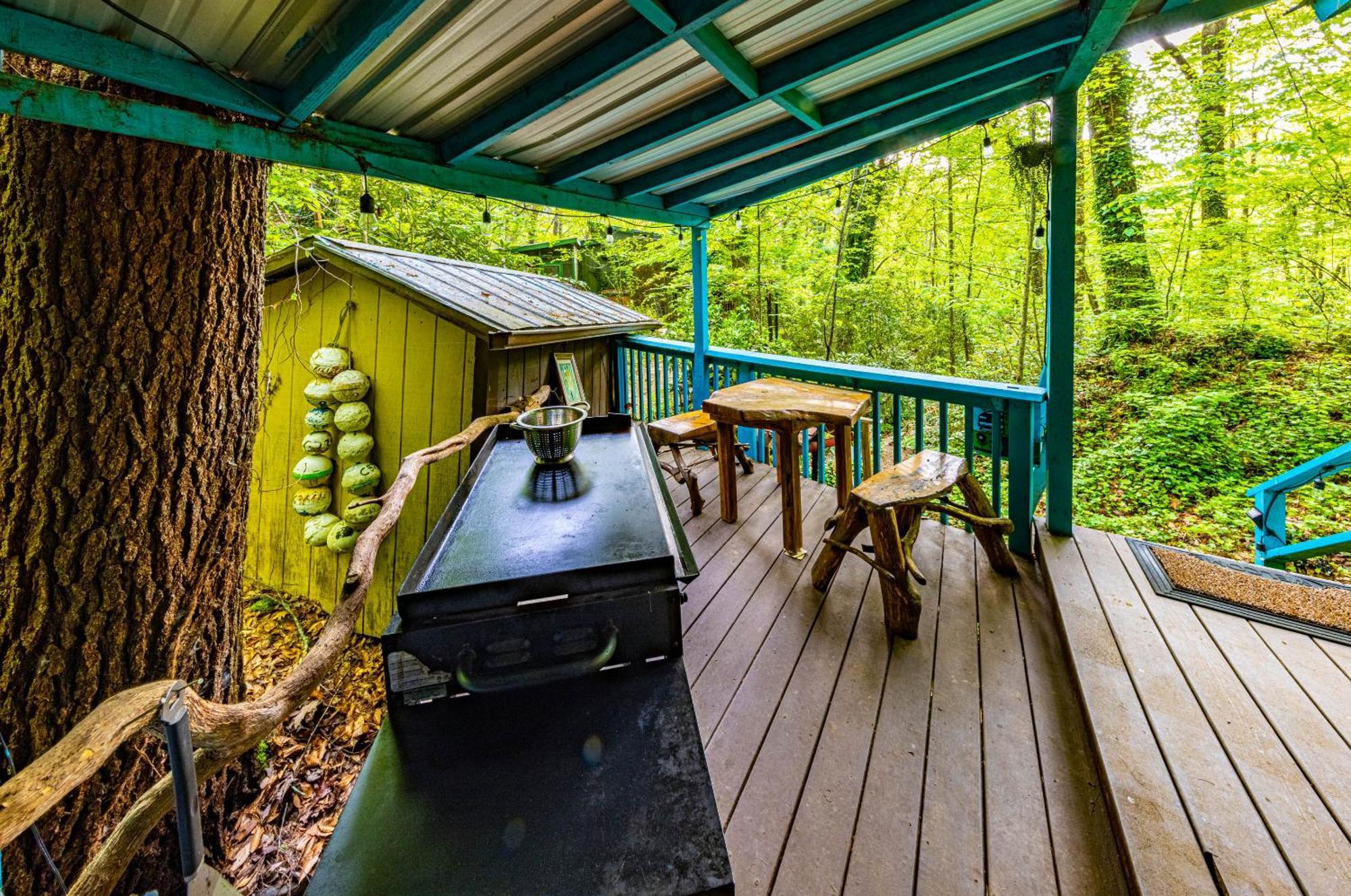 Bear Creek Lodge And Cabins In Helen Ga - Pet Friendly, River On Property, Walking Distance To Downtown הלן מראה חיצוני תמונה